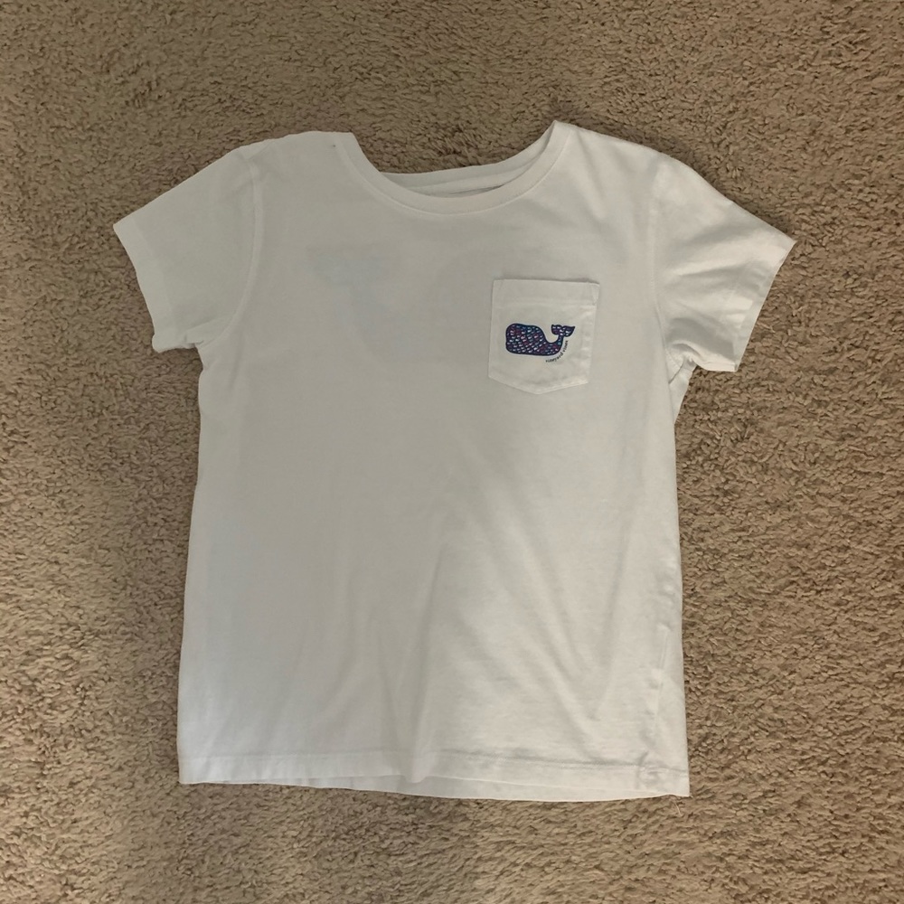 Vineyard vines kids white whale t shirt